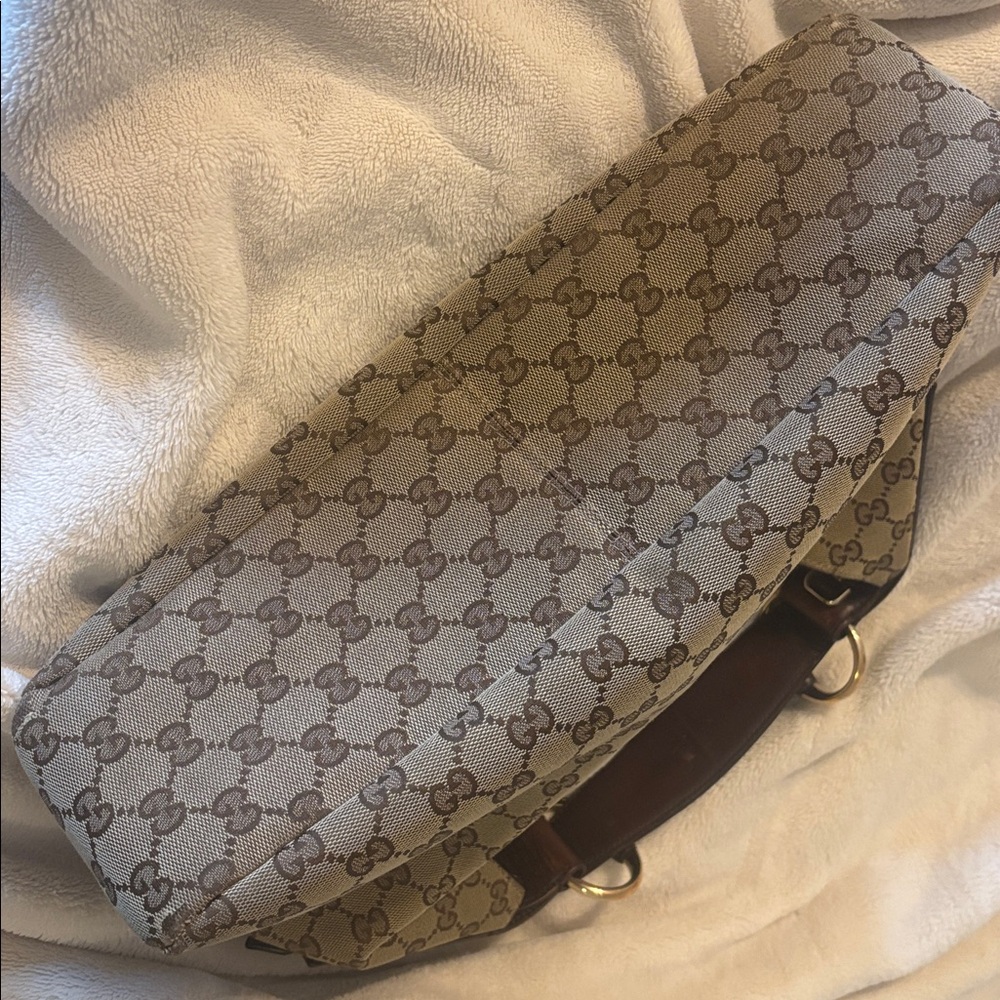 Gucci Horsebit Hobo Bag - Picture 9 of 12